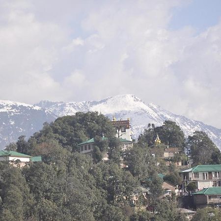 Dal Lake Resort Dharamshala Exterior foto