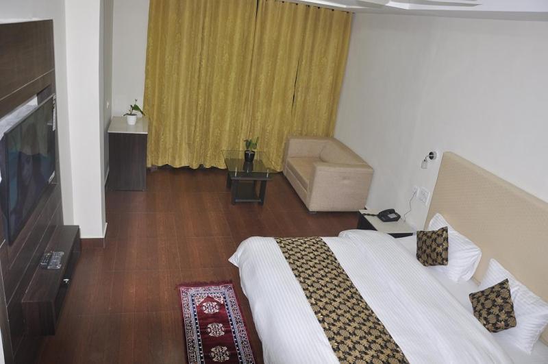 Dal Lake Resort Dharamshala Exterior foto
